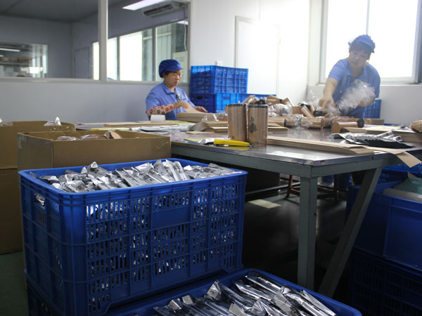 黑膏藥如何正確使用？怎么貼？方法都在這里