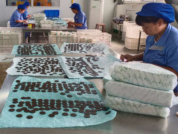 膏藥貼牌生產廠家那么多，怎么選廠家？正規(guī)膏藥廠家看這5點