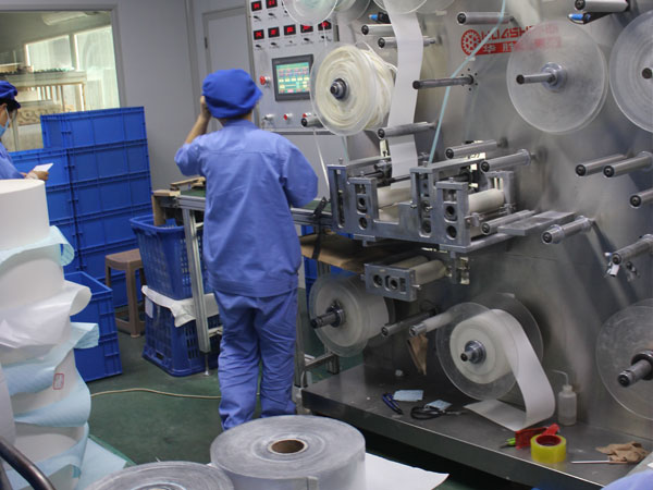 膏藥貼品牌電商怎么找膏藥加工廠加工生產膏藥？